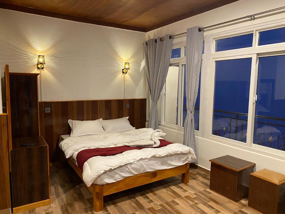 Panoramic View Guest House Sarangkot Pokhara Eksteriør bilde